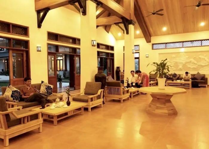 Aniise Villa Resort