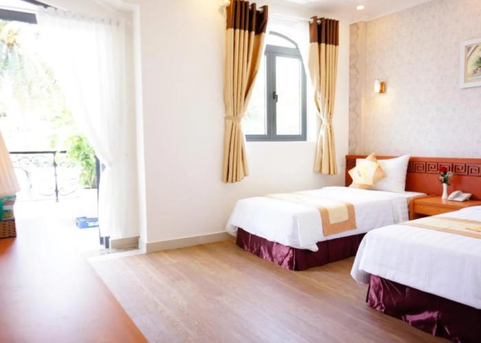 Nu Hoang Hotel