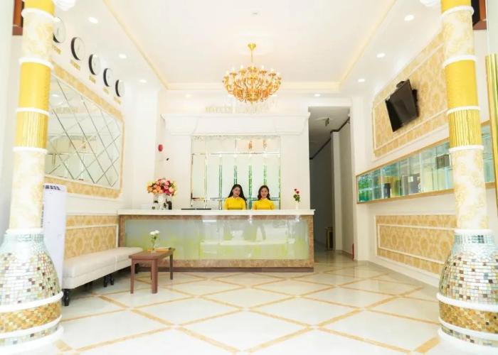 Hai Van Luxury Hotel