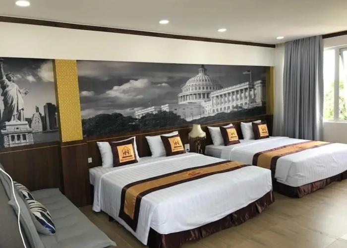 Hai Van Luxury Hotel