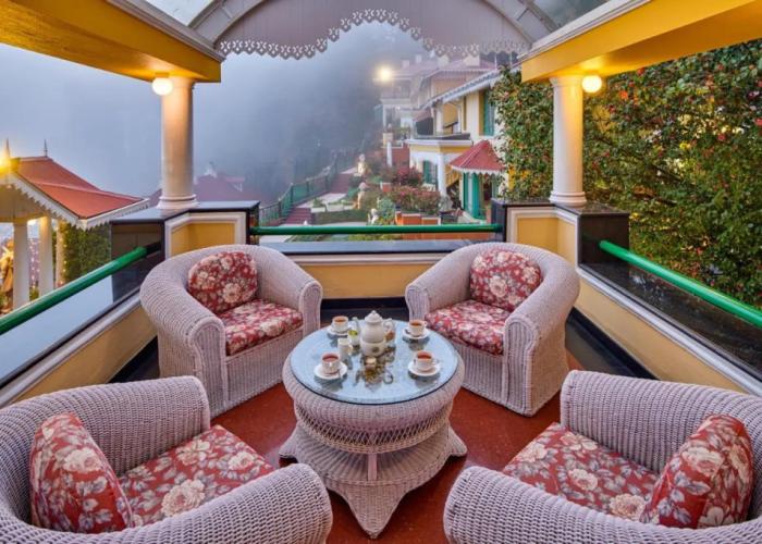 MAYFAIR Darjeeling