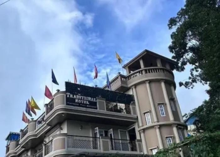 Traditional Hotel And Restaurant