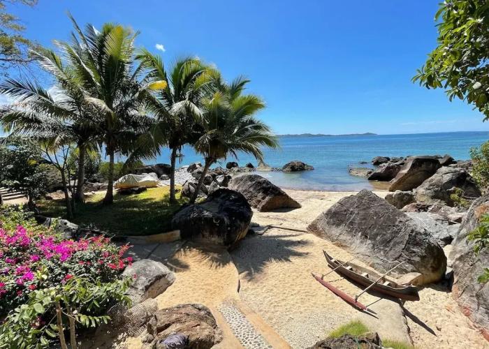Coconut Lodge