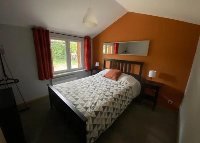 Spacious Chalet in Jalhay with Hot Tub