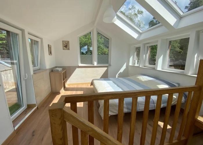 Spacious Chalet in Jalhay with Hot Tub