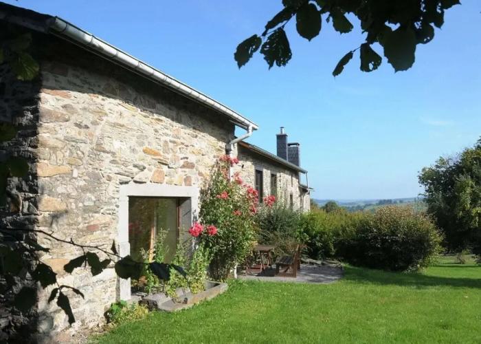 Cottage La Fausse Epine Near Forest