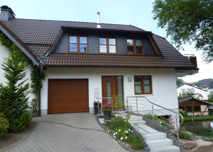 Apartment With Private Garden in Brachthausen