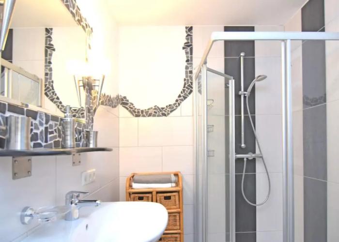Apartment With Private Garden in Brachthausen