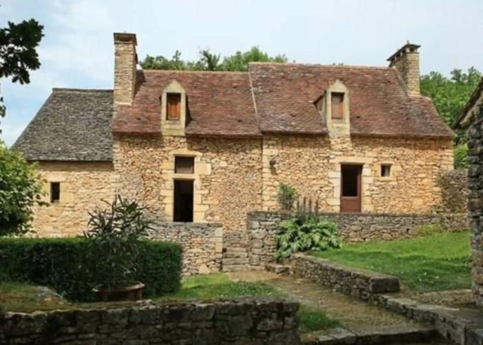 Chambre D'hôtes La Rossillonie