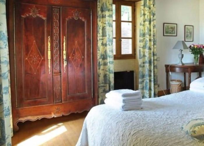 Chambre D'hôtes La Rossillonie