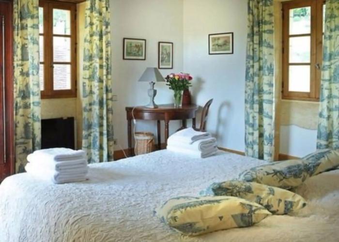 Chambre D'hôtes La Rossillonie