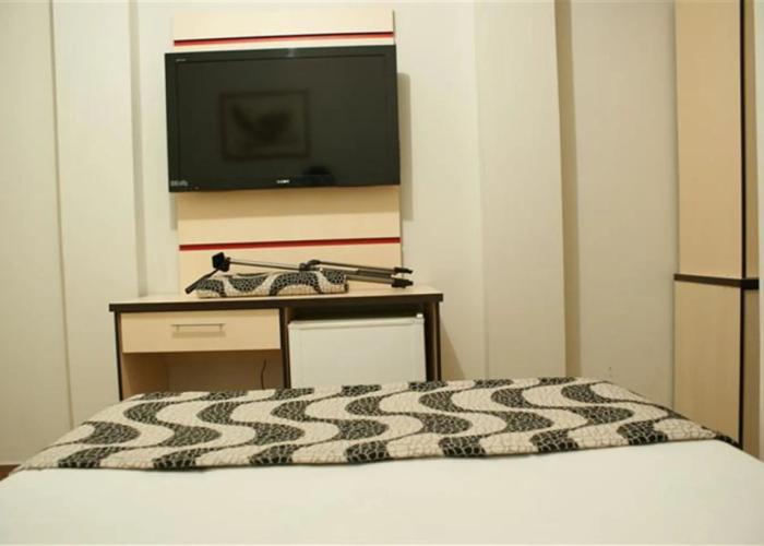 Foz Budget Hotel