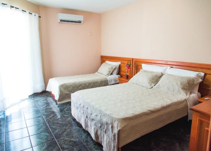 Canzi Cataratas Hotel