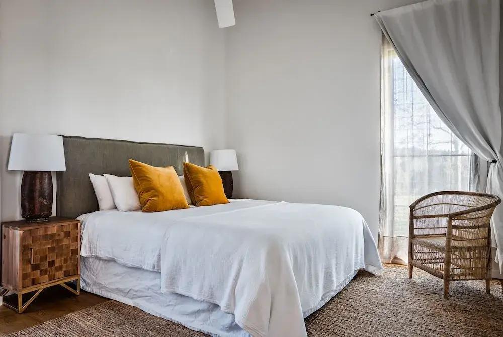 99 Acres Bangalow Retreat