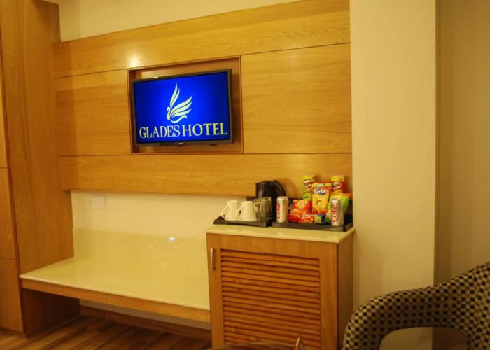 Glades Hotel