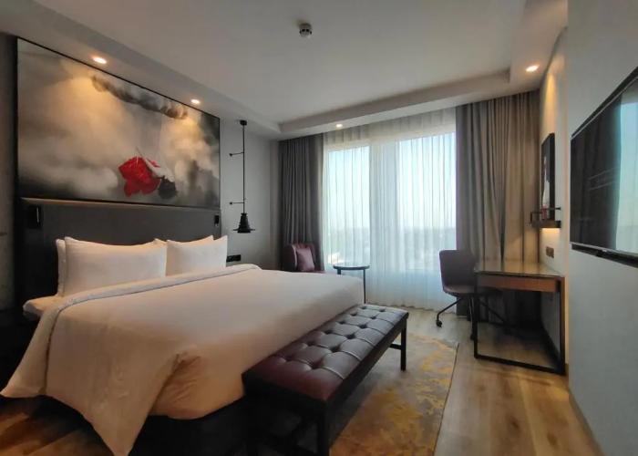 Radisson Red Chandigarh Mohali