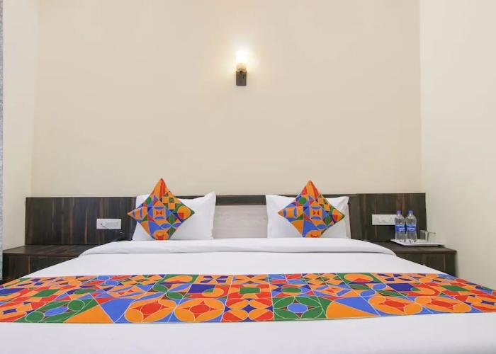 Fabhotel Moon Trip