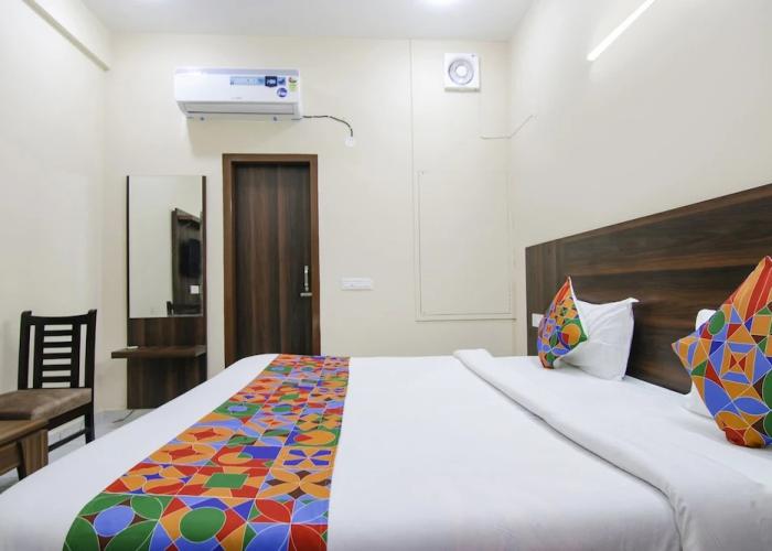 Fabhotel Gg Residency