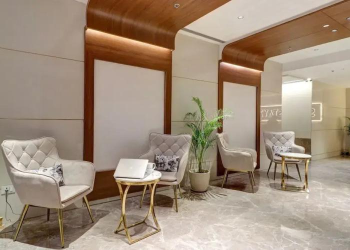 Saltstayz Premier - Mohali Chandigarh