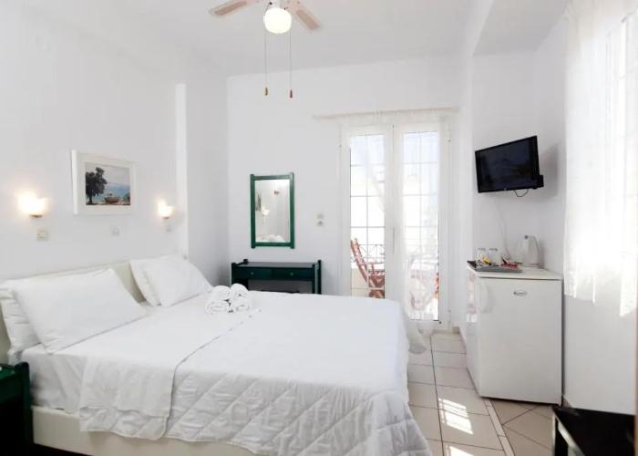 Kontogoni Rooms