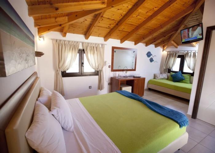 Berdoussis Hotel
