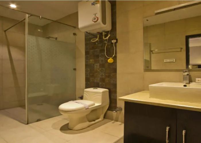 Lavish Inn