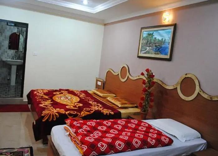 Hotel Grand Hills