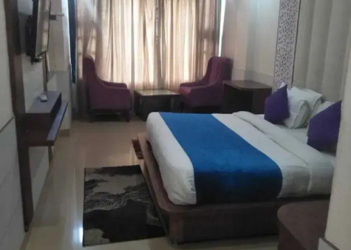 Hotel Grand Hill
