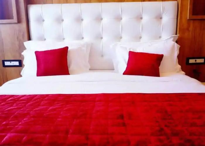 Hotel Grand Hill