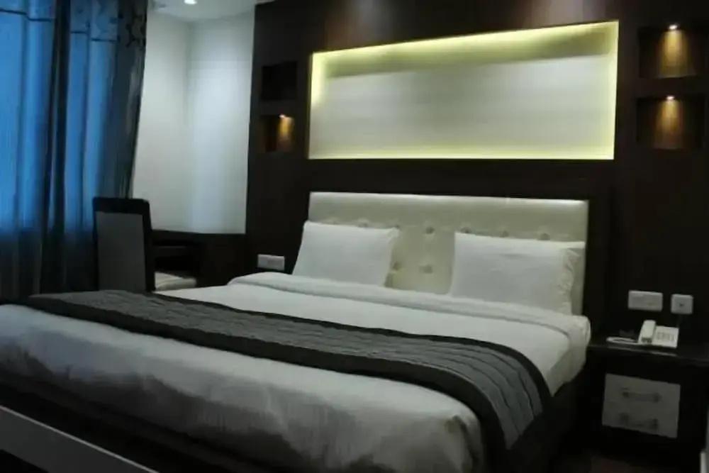 фото Hotel Opulence