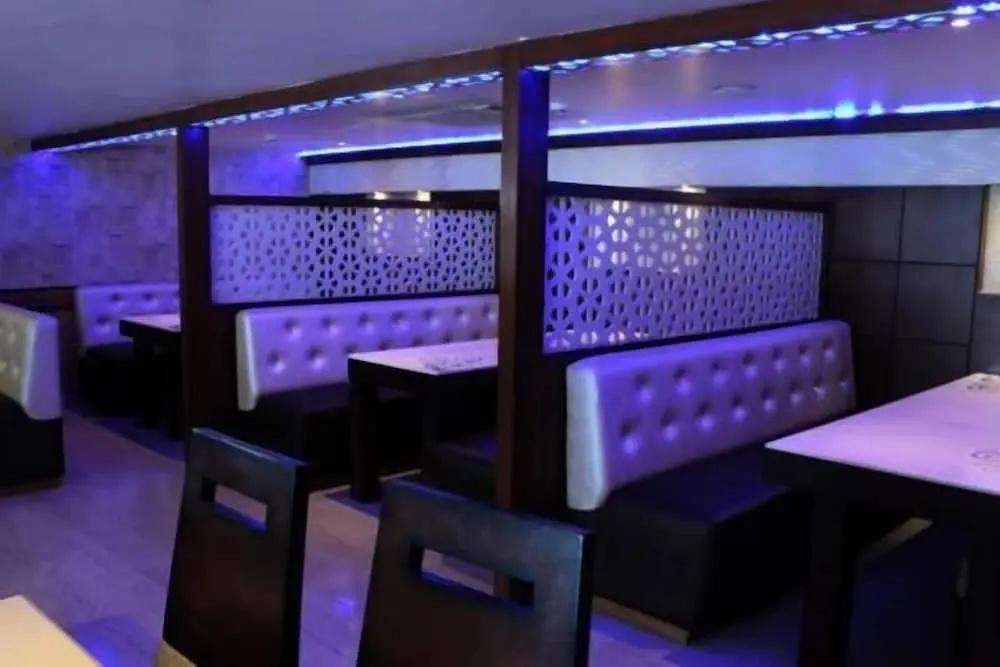 фото Hotel Opulence