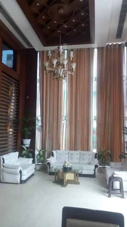 фото Hotel Opulence