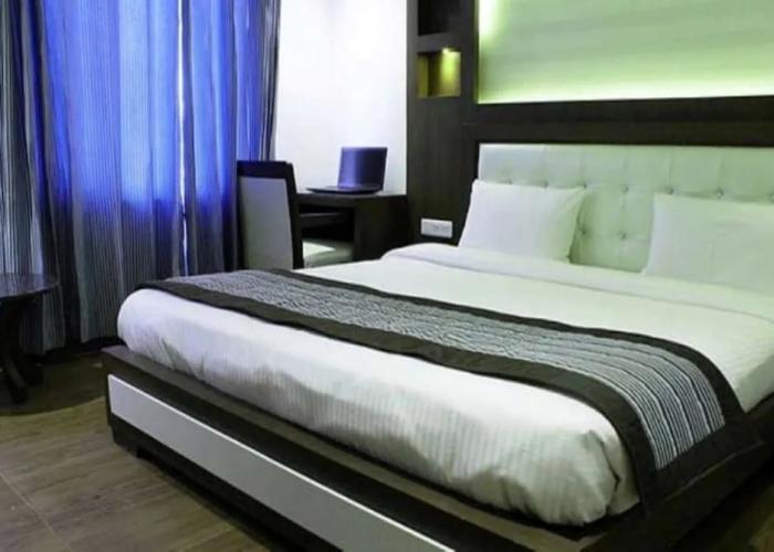 Hotel Opulence