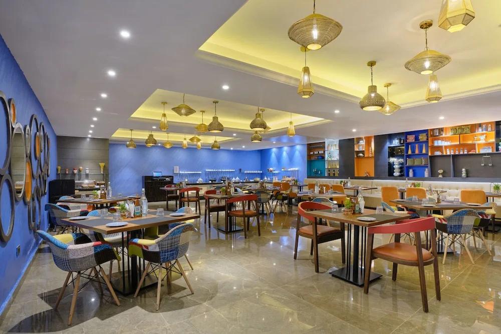 фото Zone By The Park Pathankot