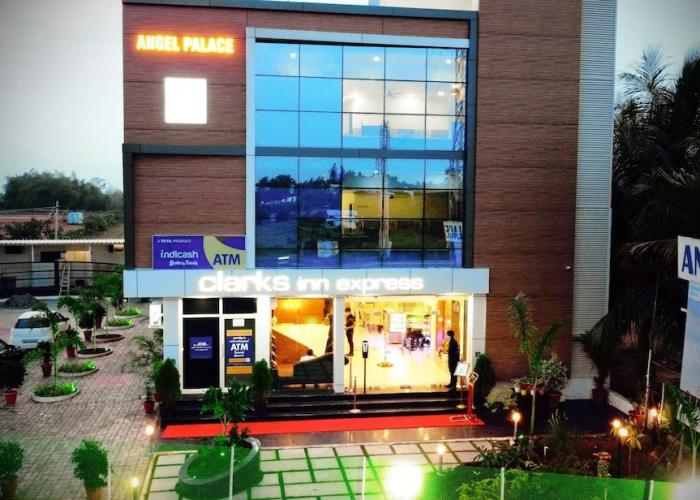 Clarks Inn Express Sirkazhi