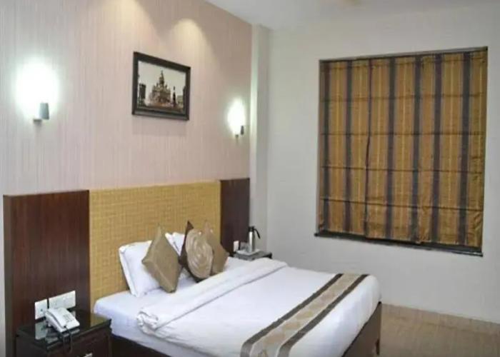 Hotel Shrinath Palace