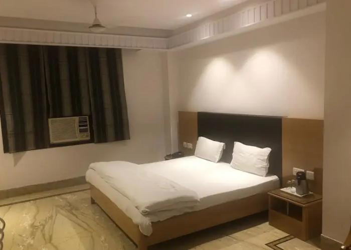 Hotel Shrinath Palace