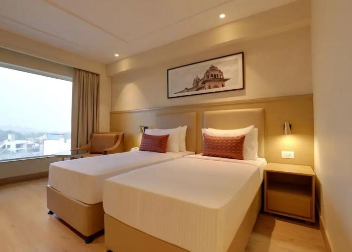 Lemon Tree Hotel Jhansi