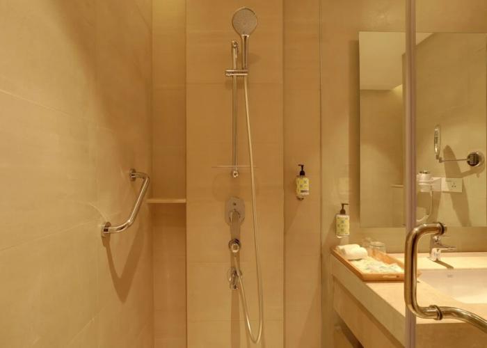 Lemon Tree Hotel Jhansi