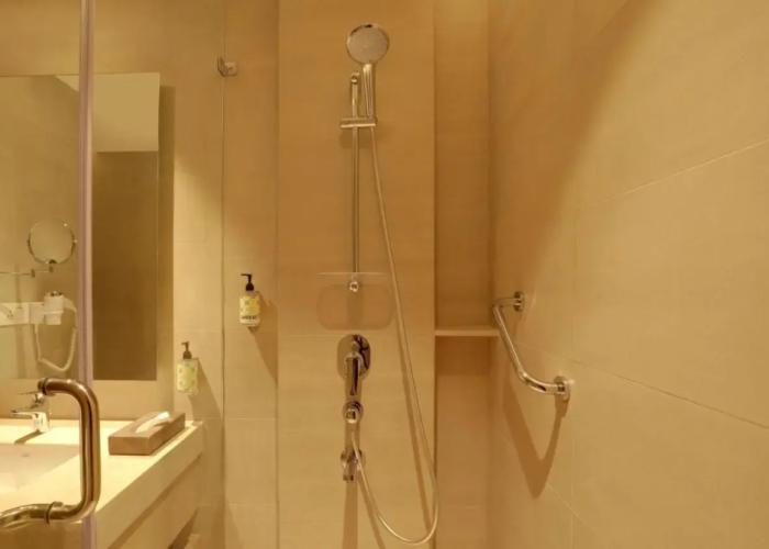 Lemon Tree Hotel Jhansi
