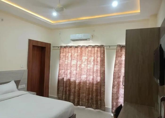 Hotel Rajwada Palace