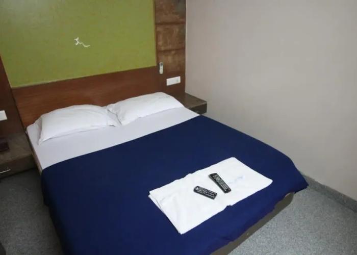 Hotel V Inn