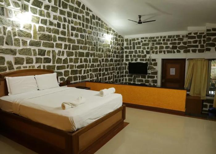 Holiday Valley Nature Resorts