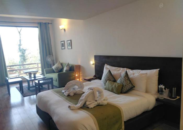 WoodSmoke resort & Spa