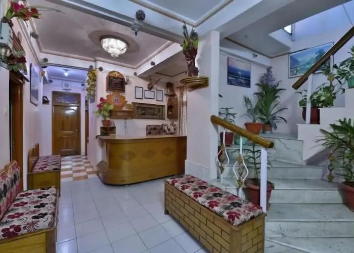 Hotel Ashish Inn