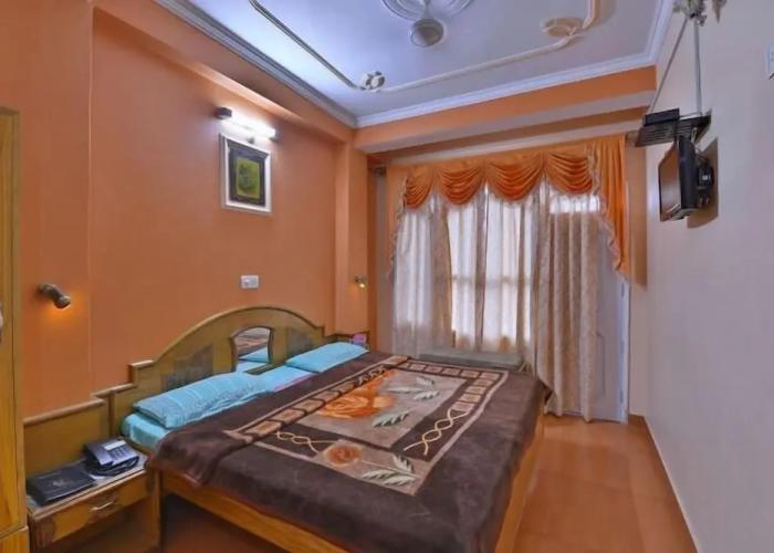 Hotel Ashish Inn