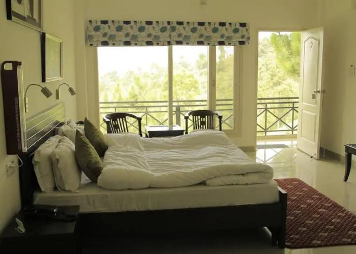 Maple Resort Chail