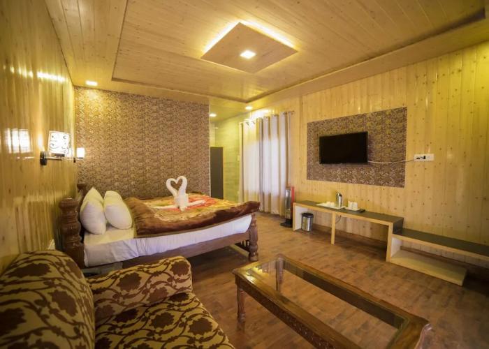 KVR Clarks Inn, Kufri