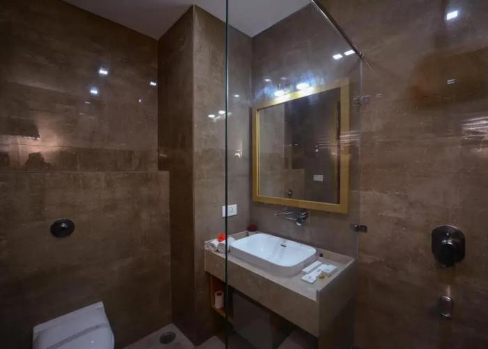 Wingston A TreeHouse Hotel Barsana