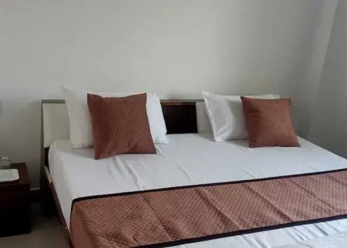 Brajdham Hotel Barsana